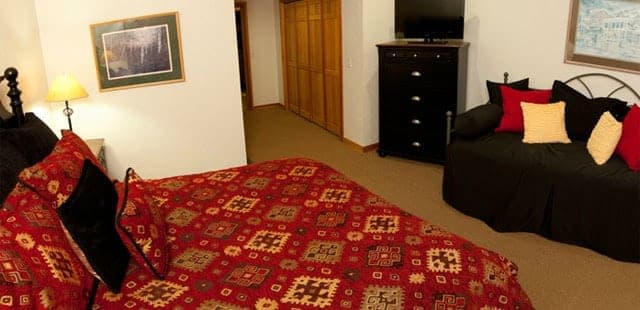 2430 Queen Esther