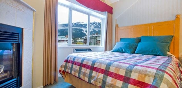 Pinnacle Hotel Whistler