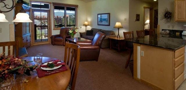 Grand Timber Lodge