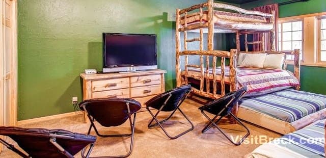 Snowshoe Retreat