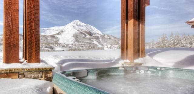 White Grass Lodge