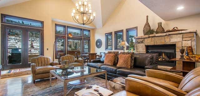 601A Deer Valley Drive