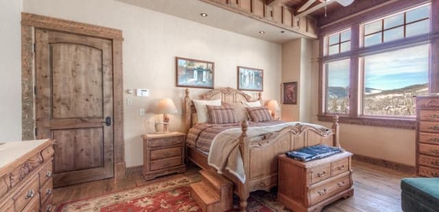 White Grass Lodge