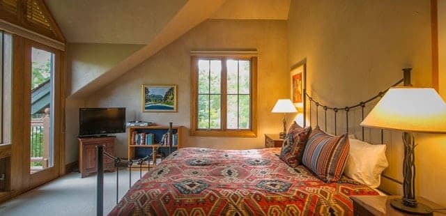 Owl Creek Townhomes