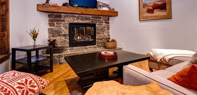 Abode on Doe Pass