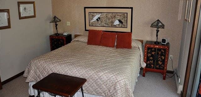 4484 Streamside