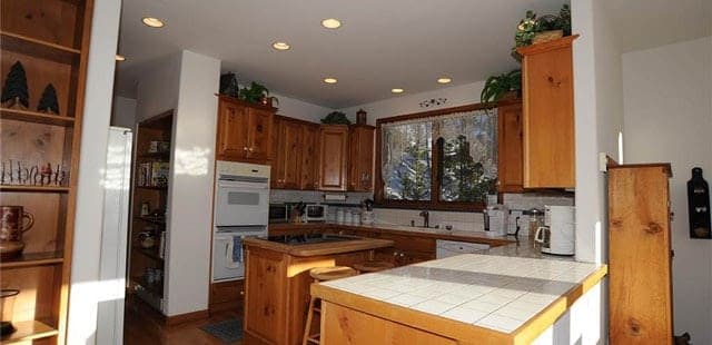 2542 Boreas Pass
