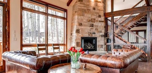 Cawha Outlook Chalet