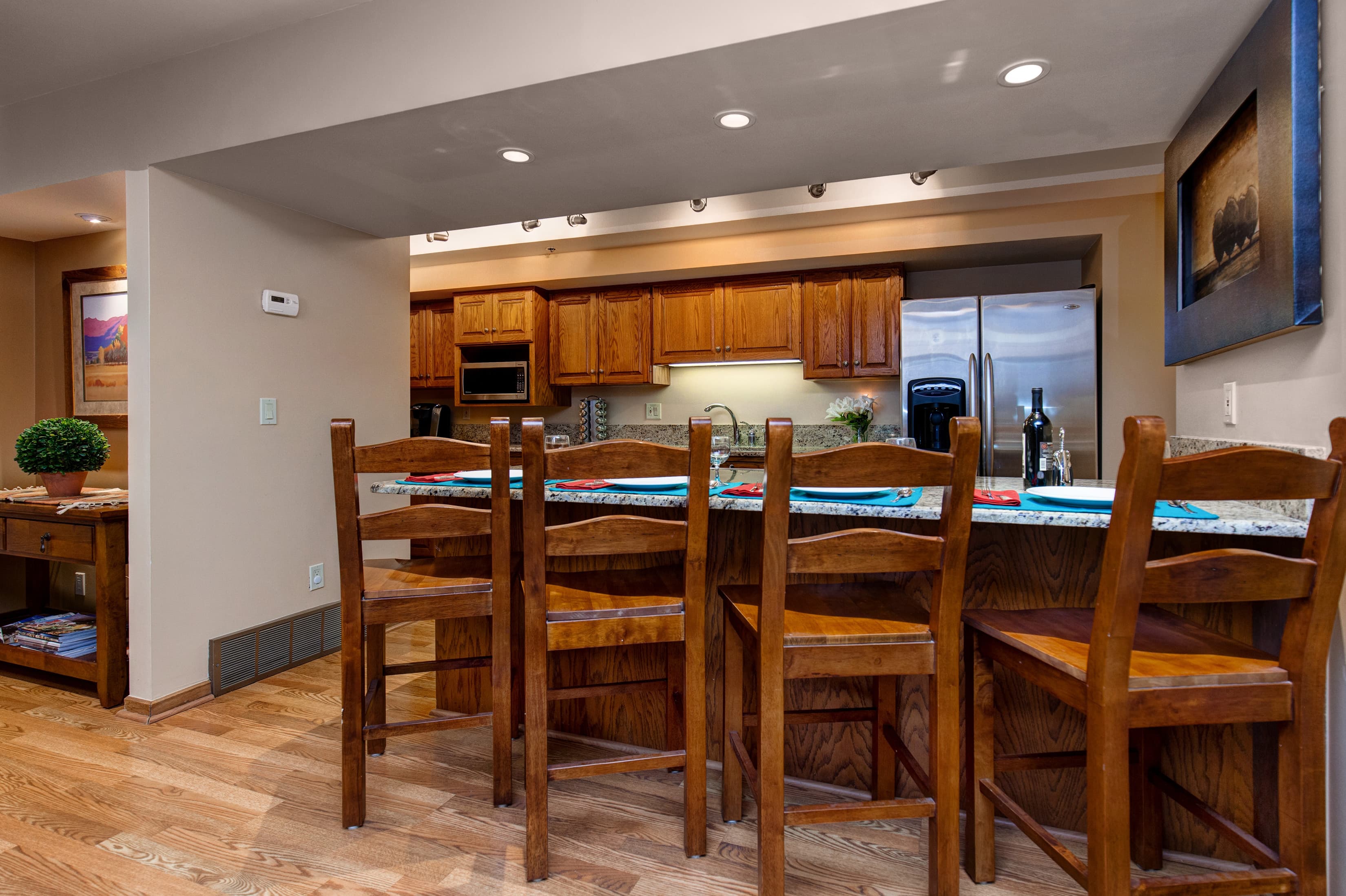 Kitchen island seats 4