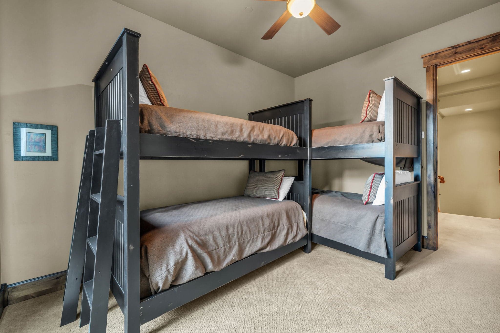 Twin bunk beds at luxury Park City vacation rentals.