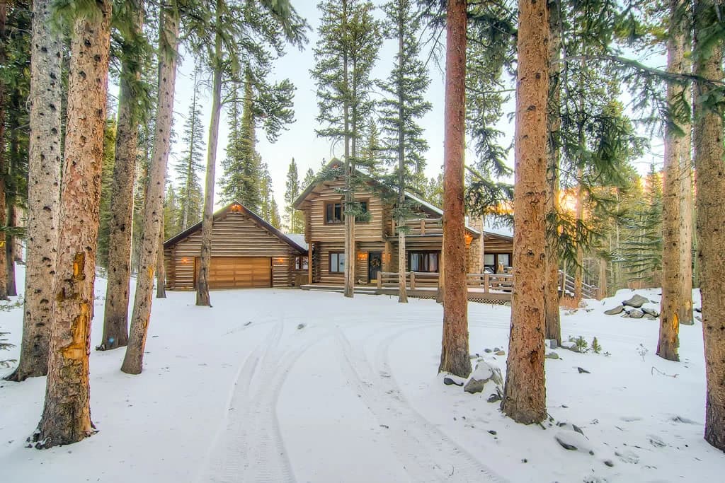 Exterior - Bear Lodge - Breckenridge Vacation Rental