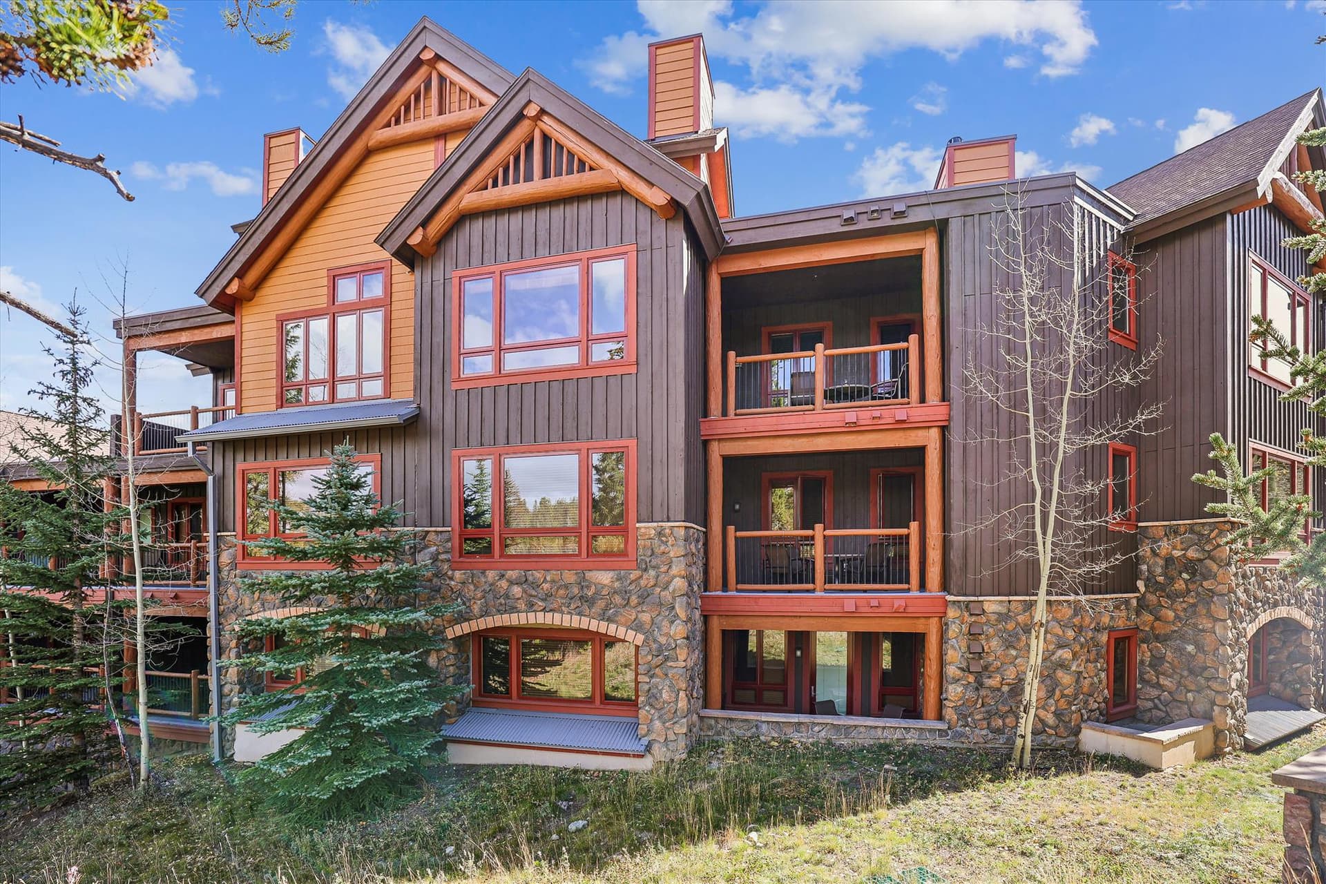 Exterior, Bluesky 414, Breckenridge Vacation Rental