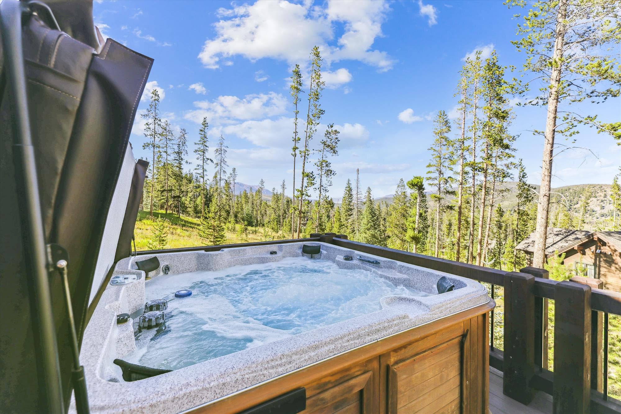 Hot Tub - Highlands Hideaway - Breckenridge Vacation Rental