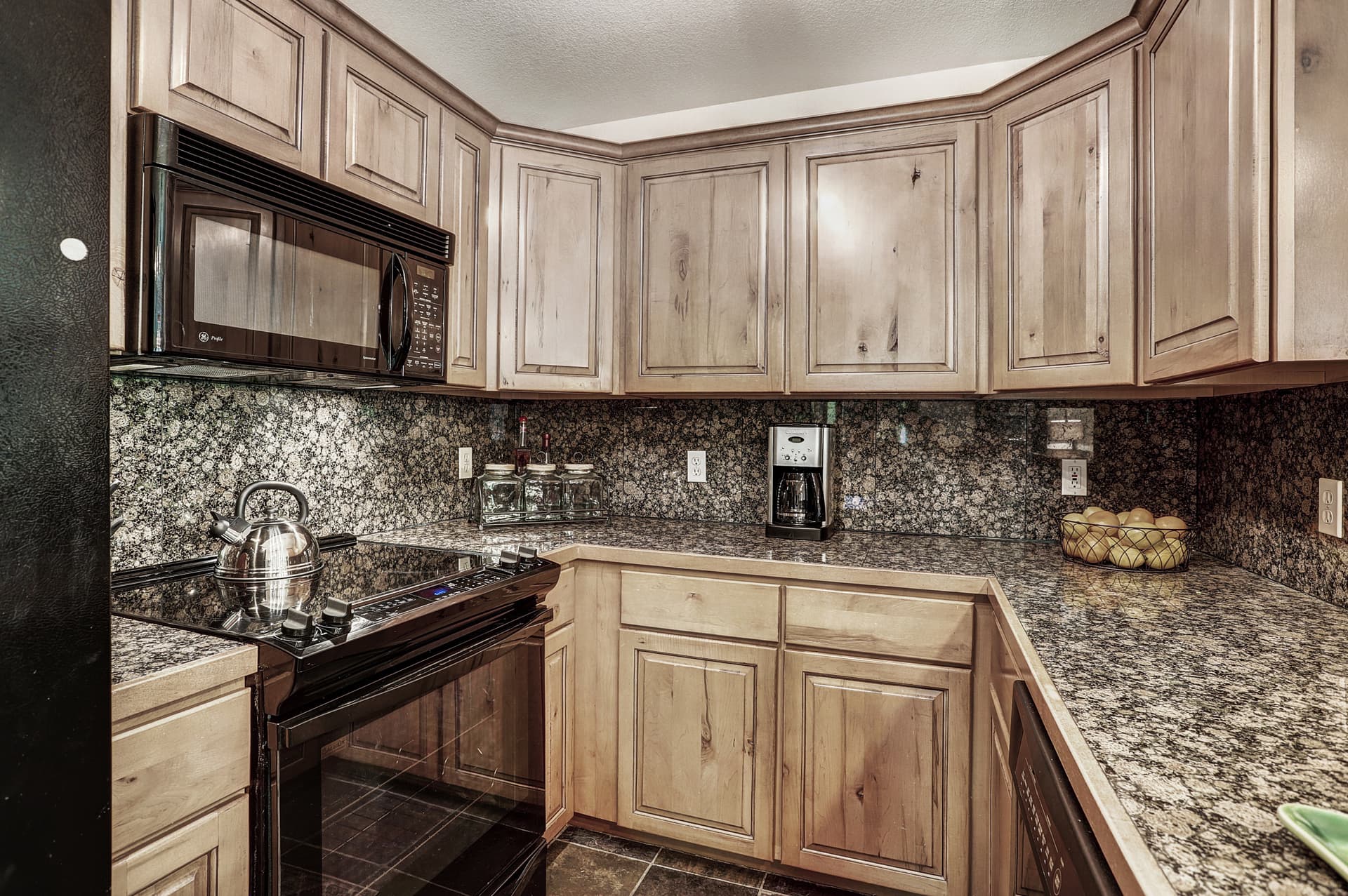 Kitchen, Tyra Riverbend 213, Breckenridge Vacation Rental
