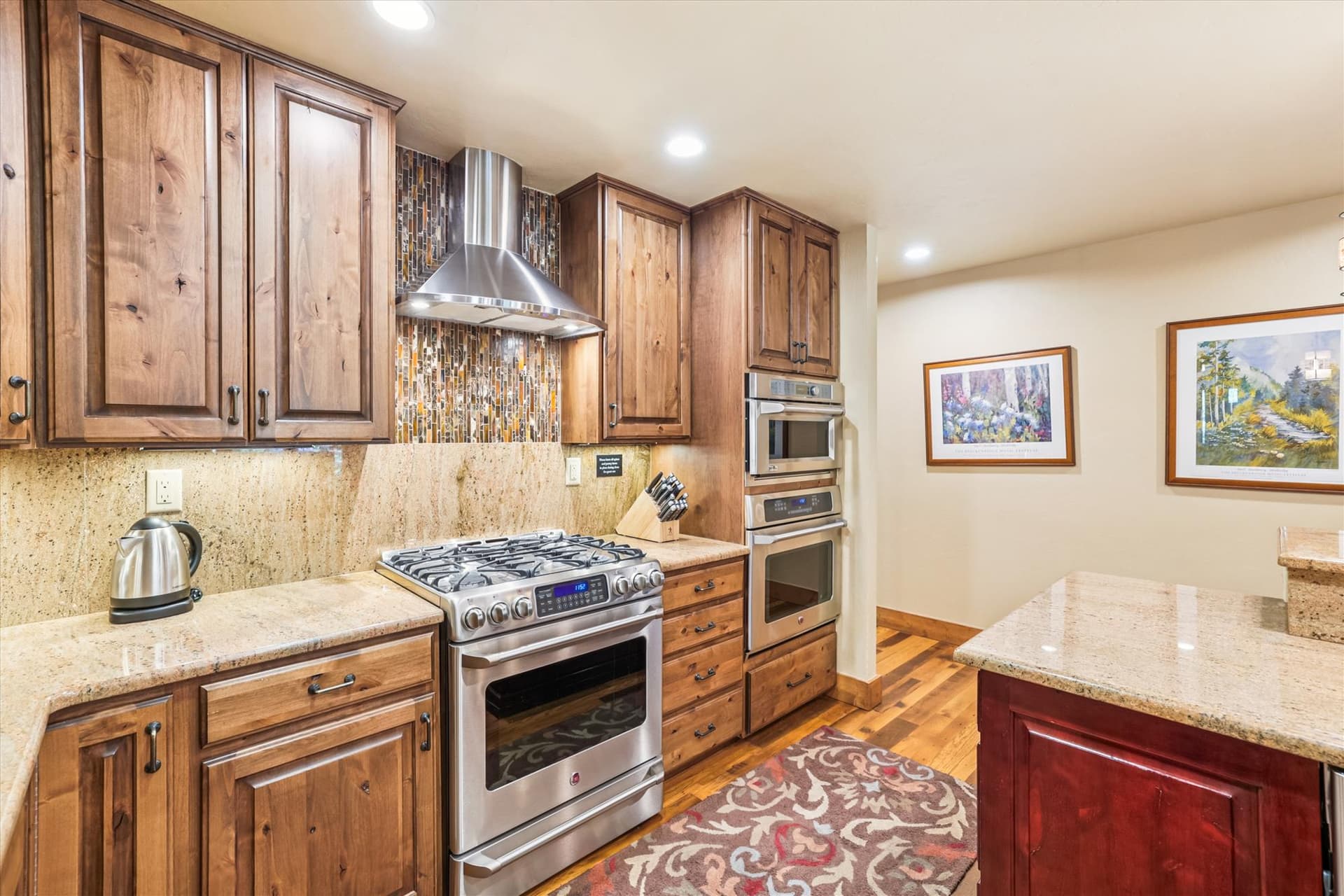 Kitchen - Friendly Fox Chalet - Breckenridge Vacation Rental