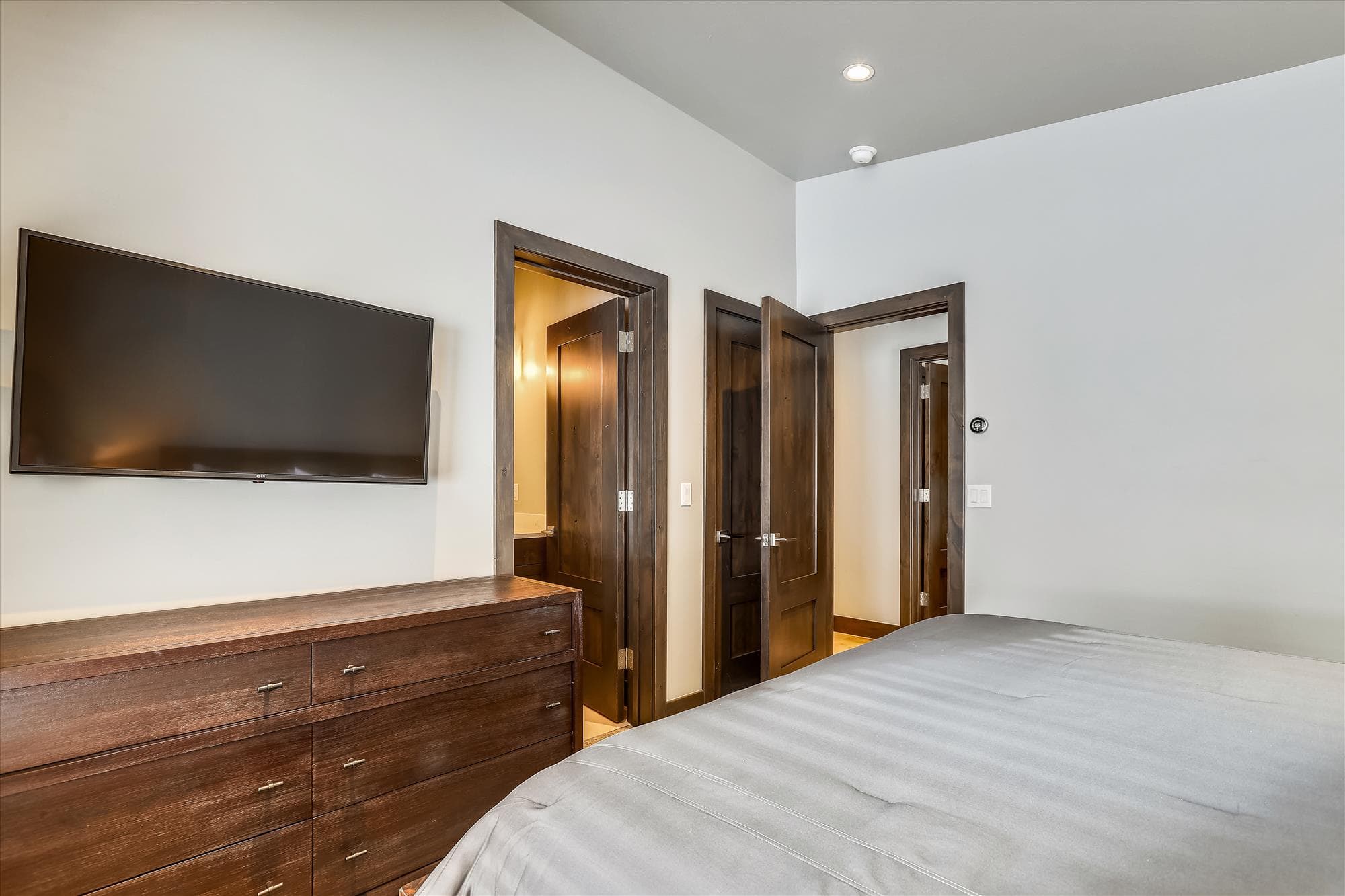 Bedroom - Five Peaks - Breckenridge Vacation Rental