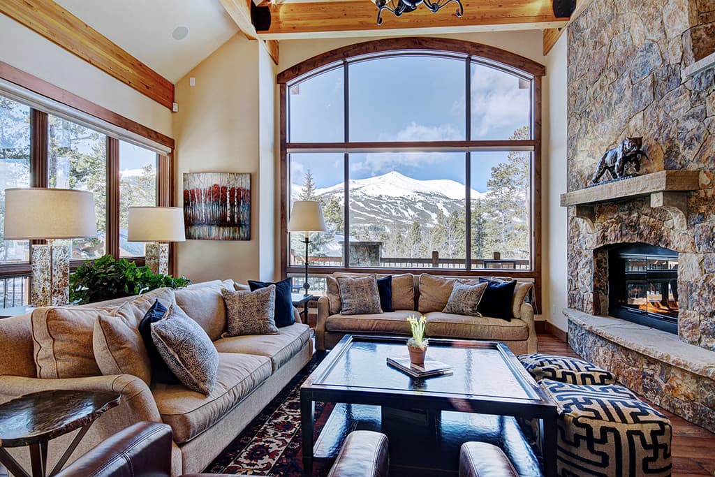 Living Area - Mountain Majesty Manor - Breckenridge Vacation Rental