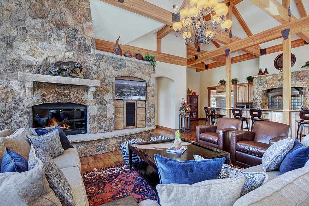 Living Area - Mountain Majesty Manor - Breckenridge Vacation Rental