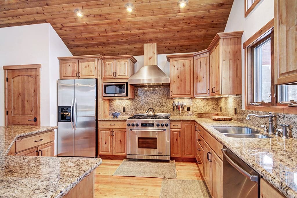 Kitchen - Pine Needle Lodge - Breckenridge Vacation Rental