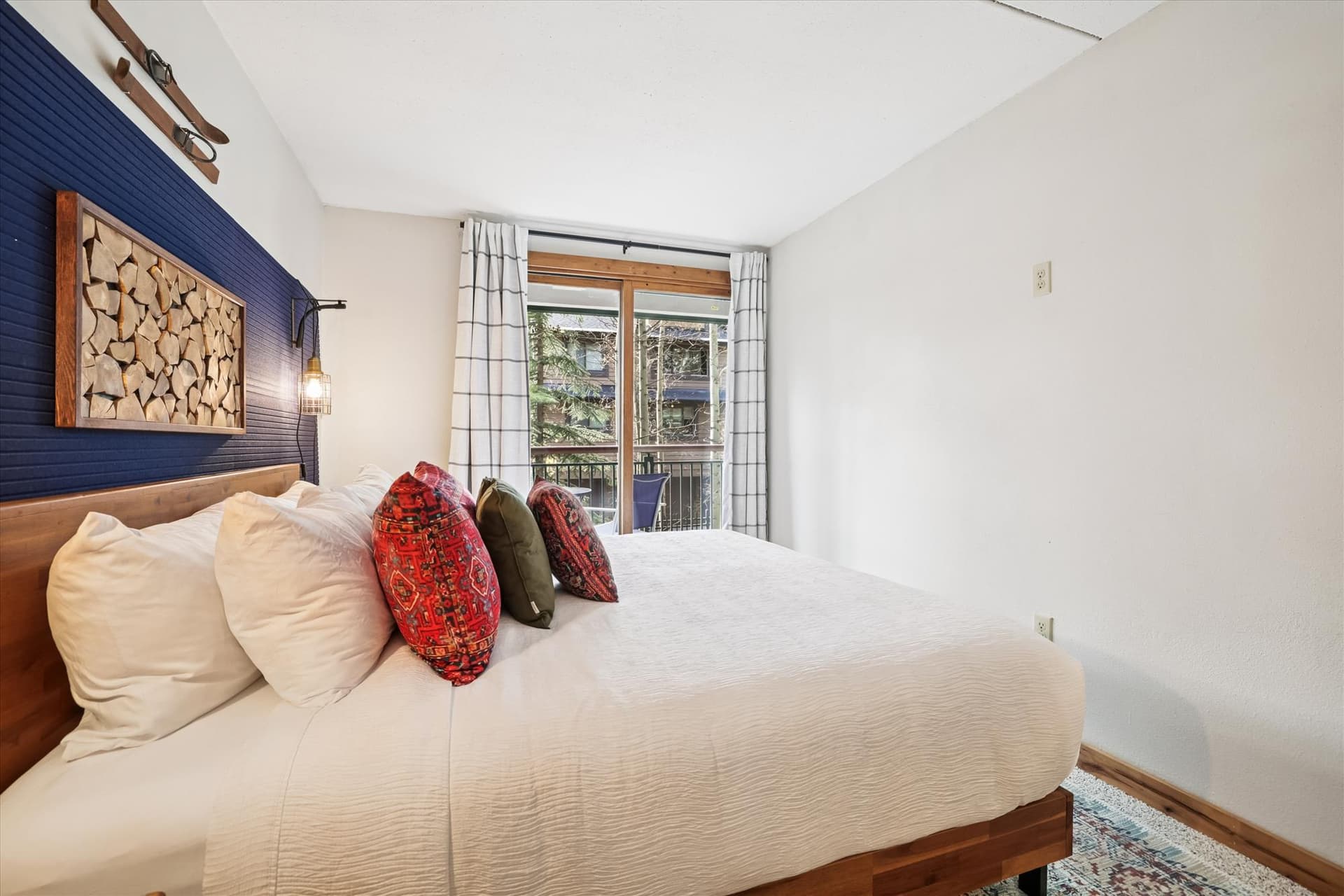 Bedroom - Trails End 216 - Breckenridge Vacation Rental
