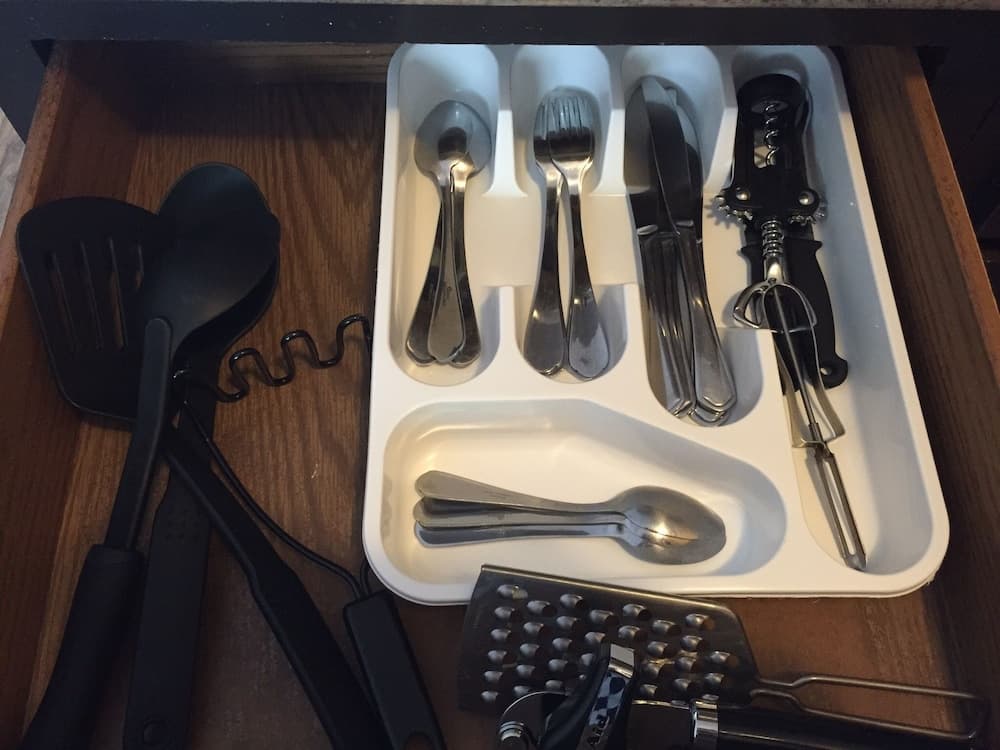 Room Service - Dining