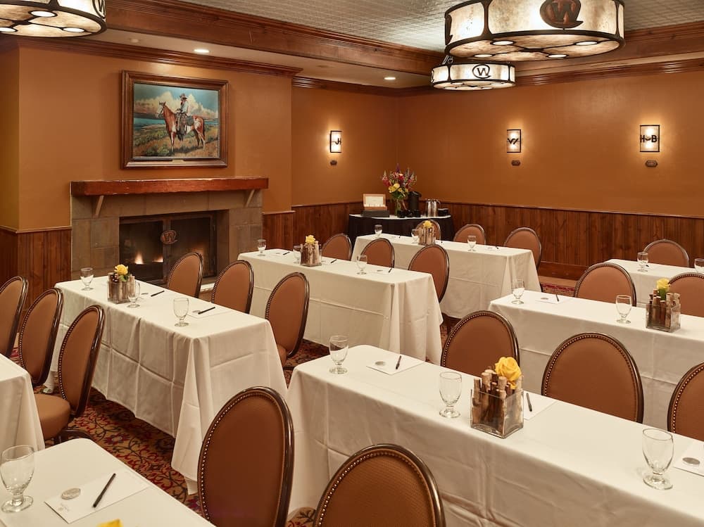 Meeting facility