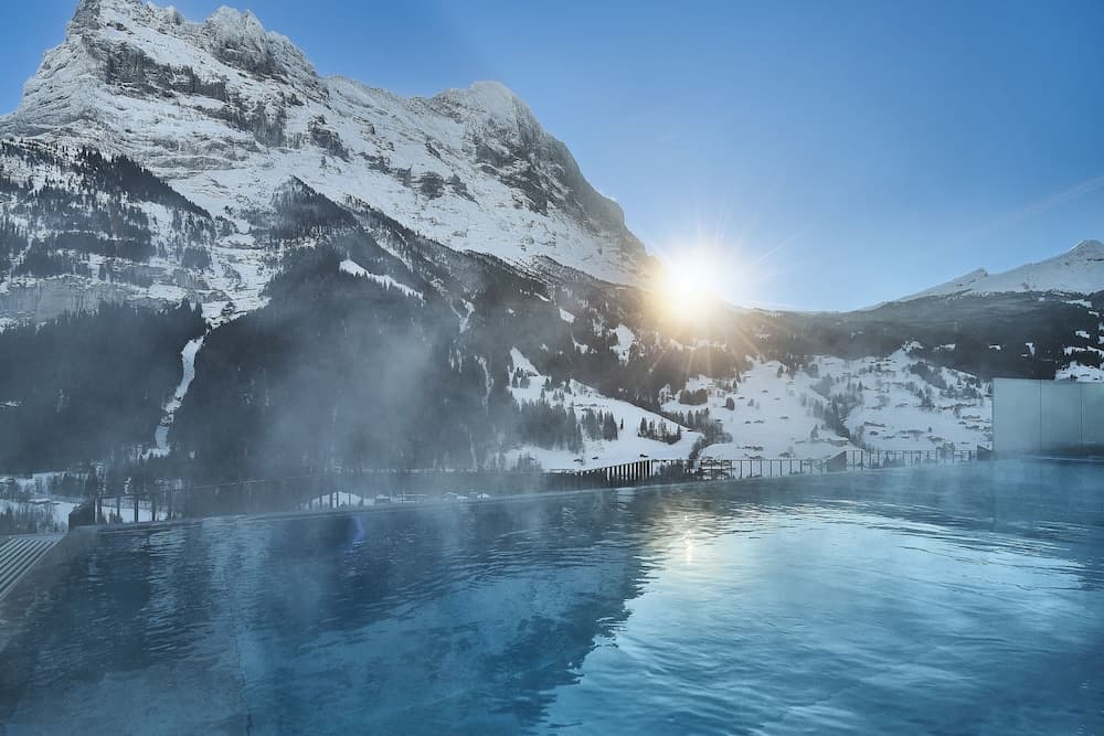 Infinity pool