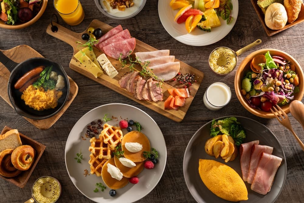 Breakfast buffet