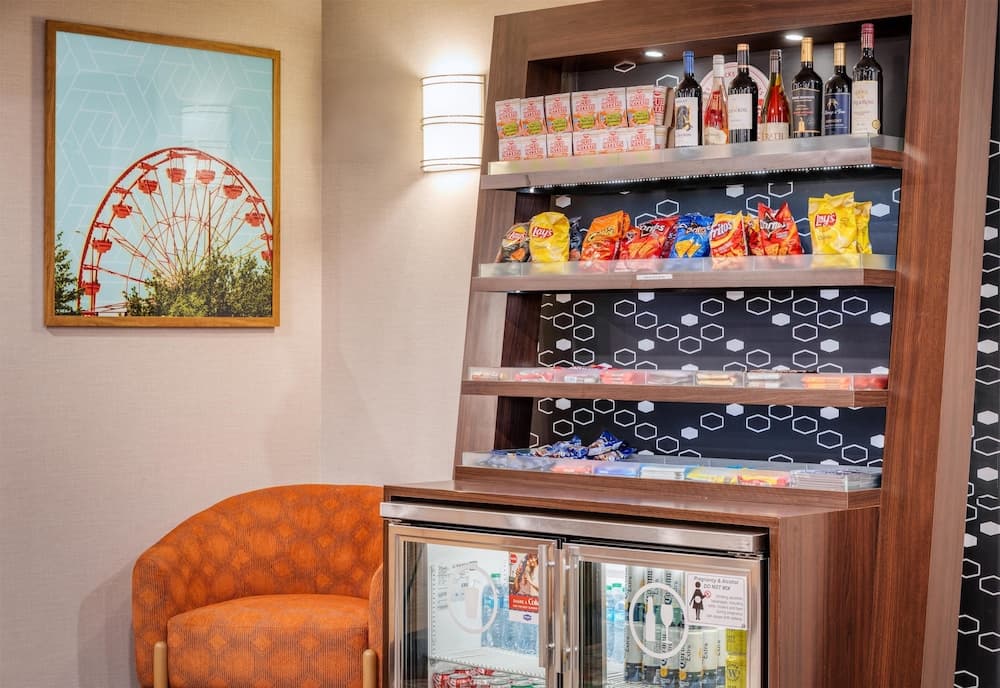 Snack bar