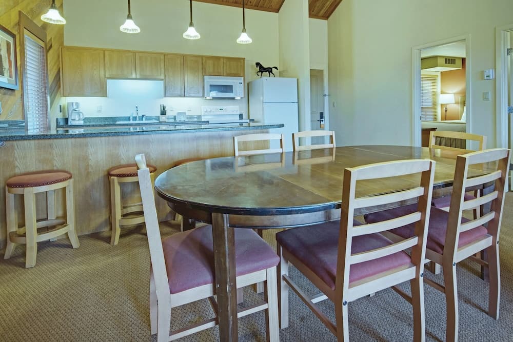In-room dining