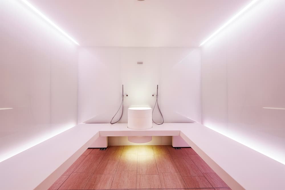 Steam room