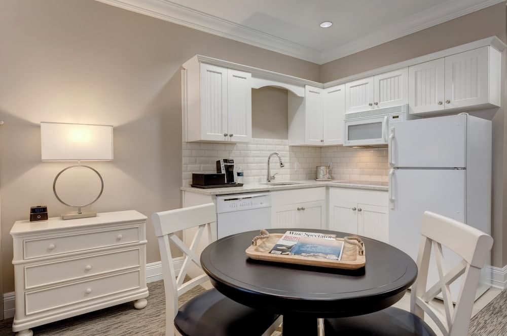 Private kitchenette