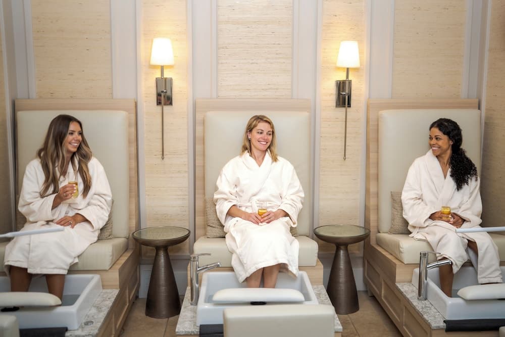 Nail salon