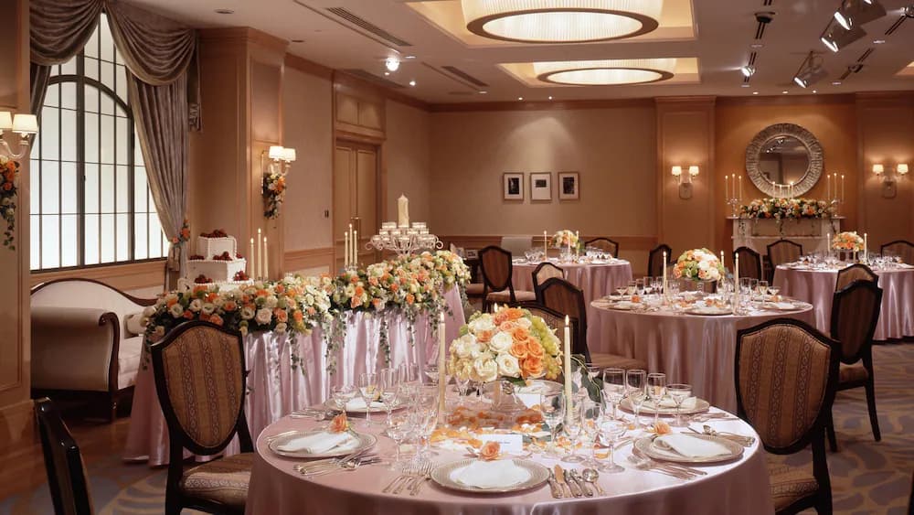 Banquet hall