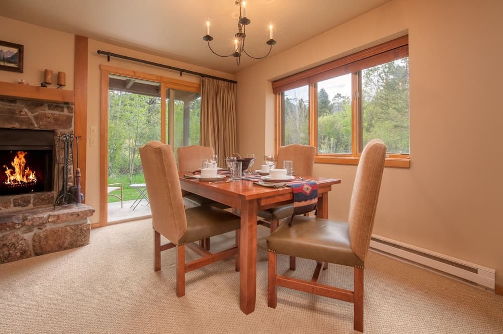 In-room dining