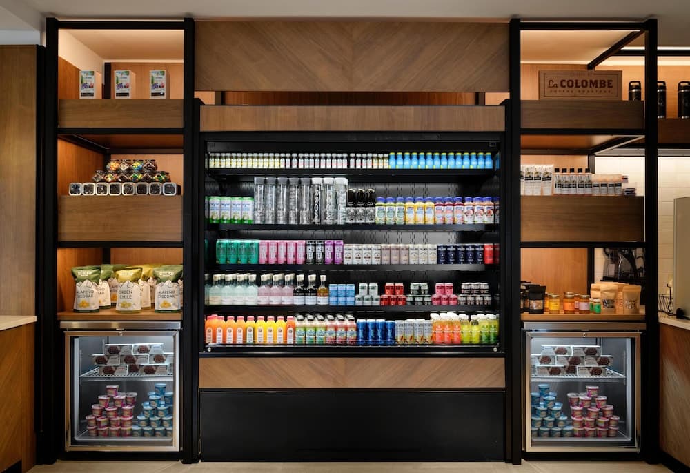 Snack bar