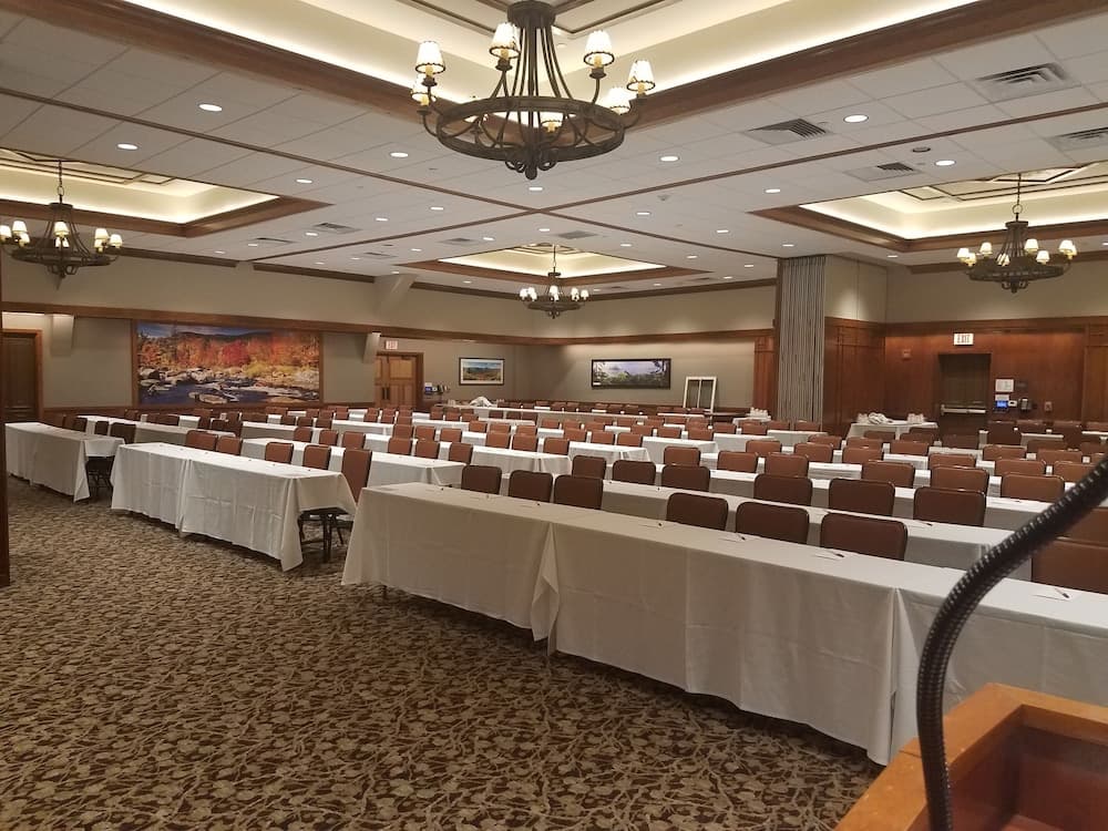 Meeting facility