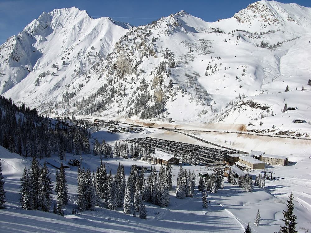 Skiing