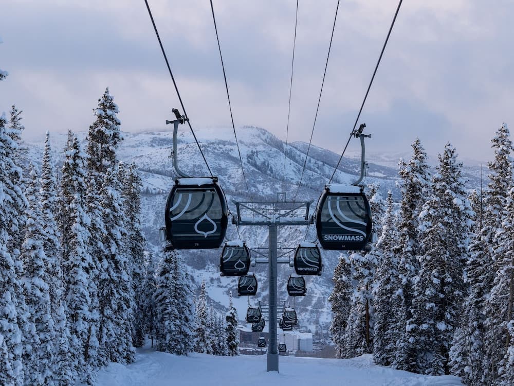 Skiing