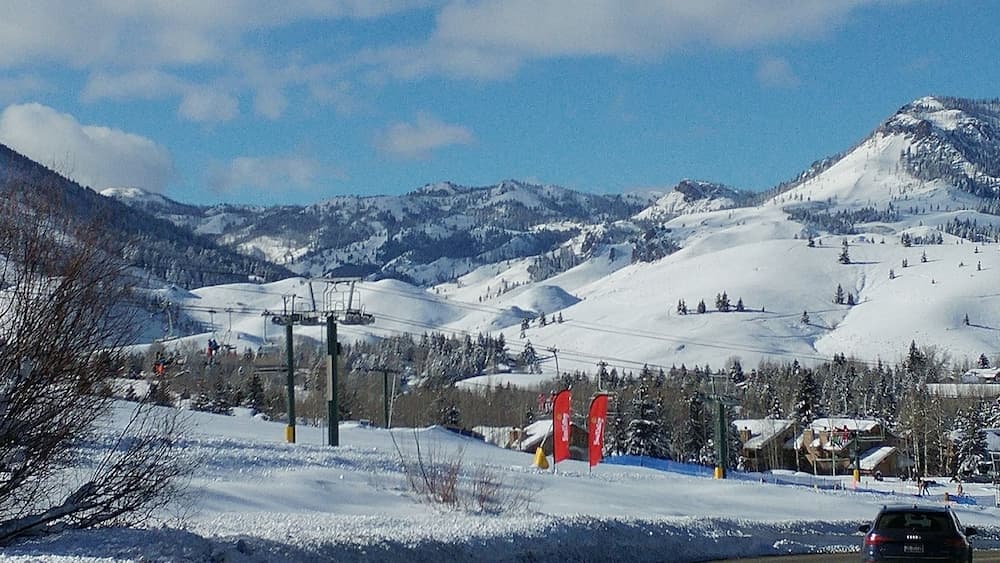 Snow and ski sports