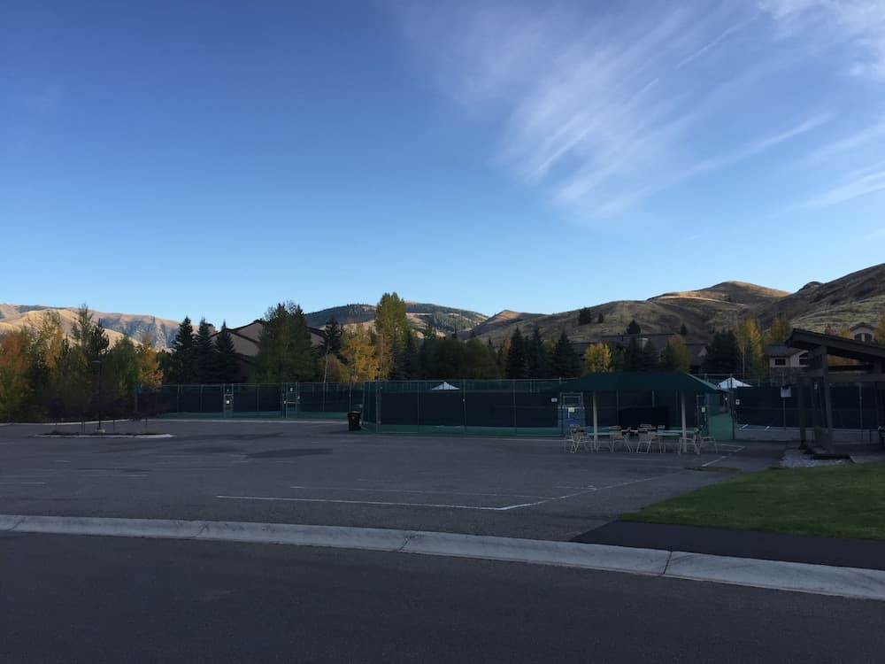 Tennis court