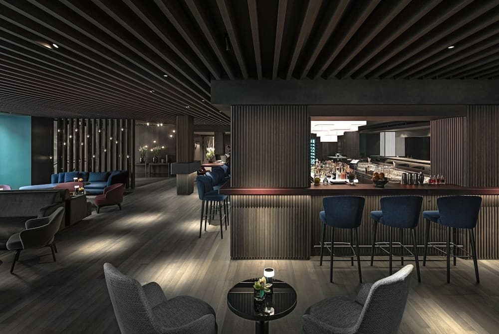 Lobby lounge