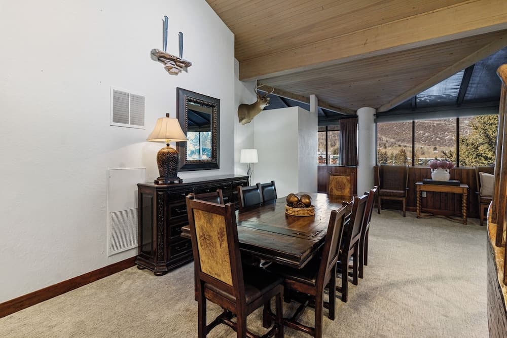 Dining room