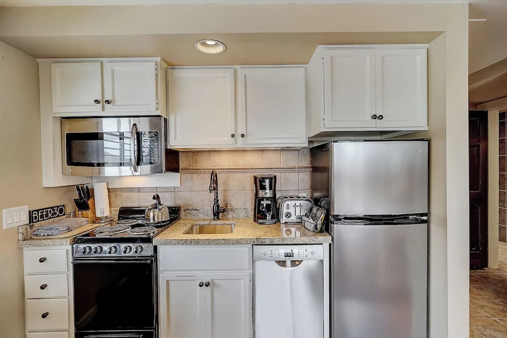 Private kitchenette