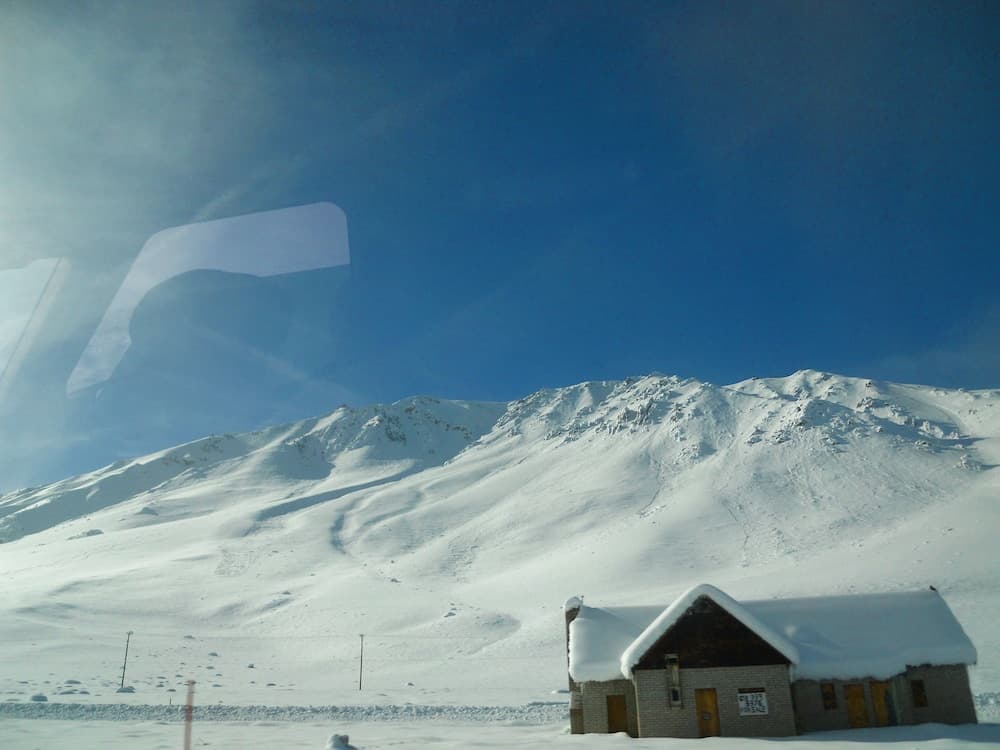 Snow and ski sports