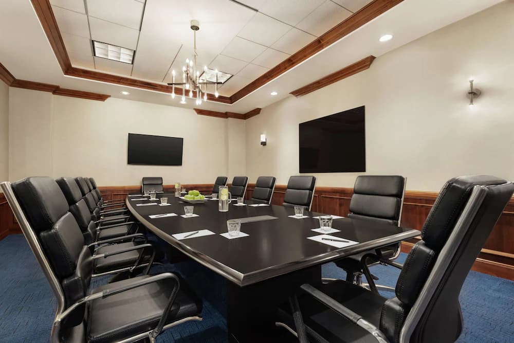 Meeting facility