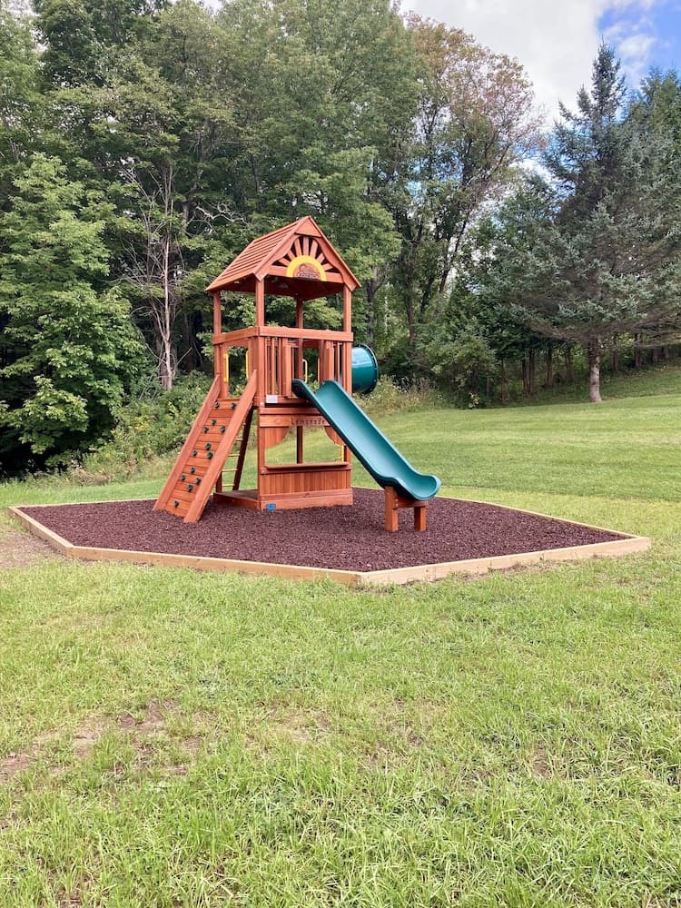 Children's play area - outdoor