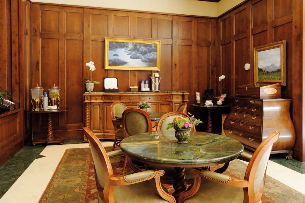 Lobby sitting area