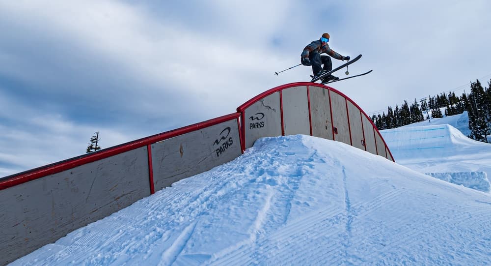 Skiing