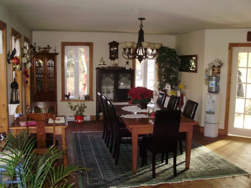 Breakfast area